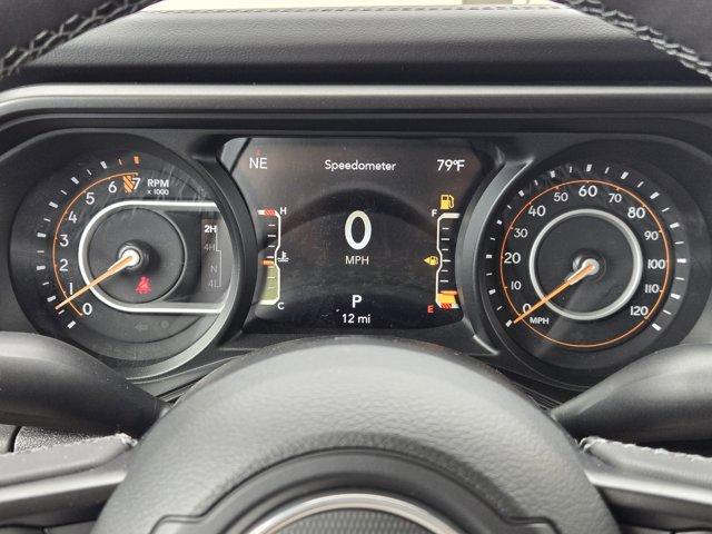 new 2025 Jeep Gladiator car, priced at $48,433