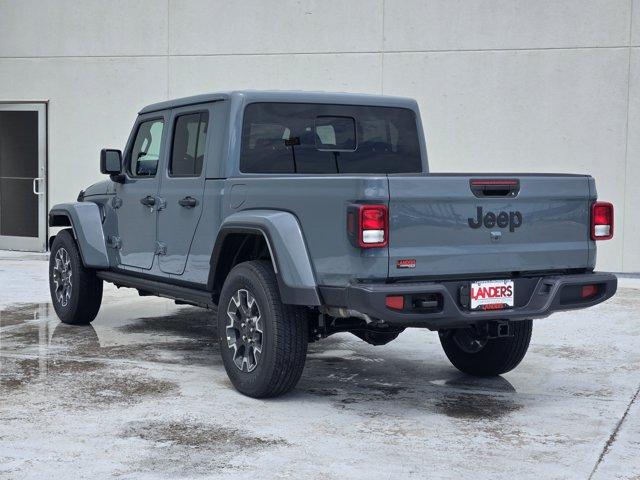 new 2025 Jeep Gladiator car, priced at $48,433