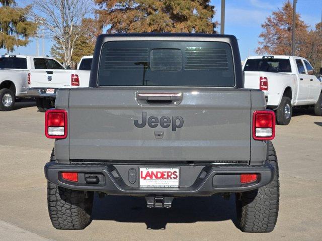 used 2022 Jeep Gladiator car, priced at $31,999