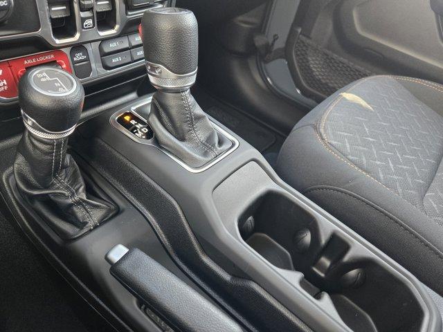 new 2025 Jeep Gladiator car, priced at $50,280