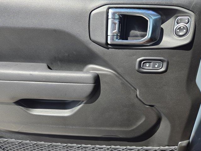new 2025 Jeep Gladiator car, priced at $50,280