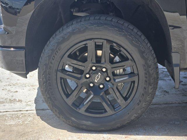 used 2024 Chevrolet Silverado 1500 car, priced at $40,790