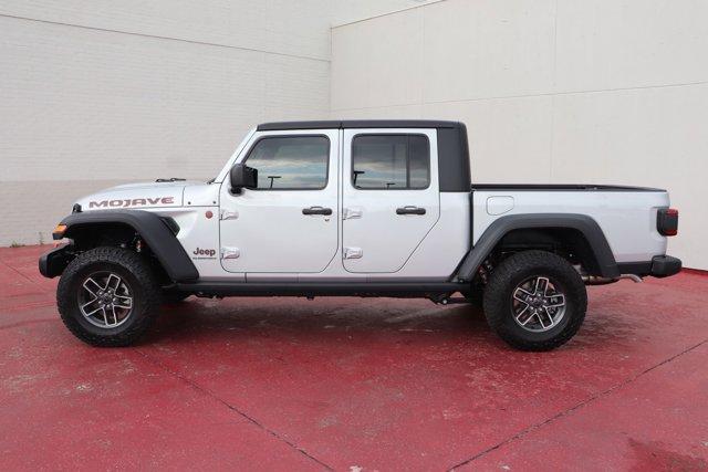 new 2024 Jeep Gladiator car, priced at $55,629