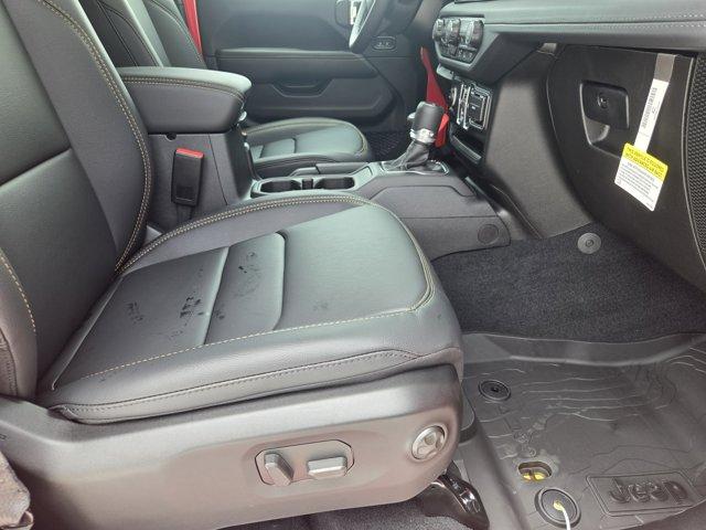 new 2025 Jeep Gladiator car, priced at $47,817