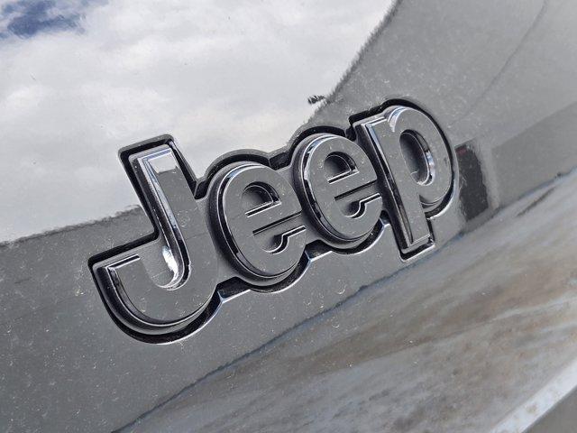new 2025 Jeep Grand Cherokee L car, priced at $46,712