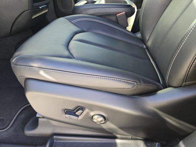 new 2026 Chrysler Pacifica car, priced at $41,960