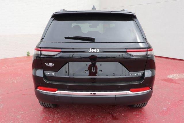 new 2024 Jeep Grand Cherokee car, priced at $40,314