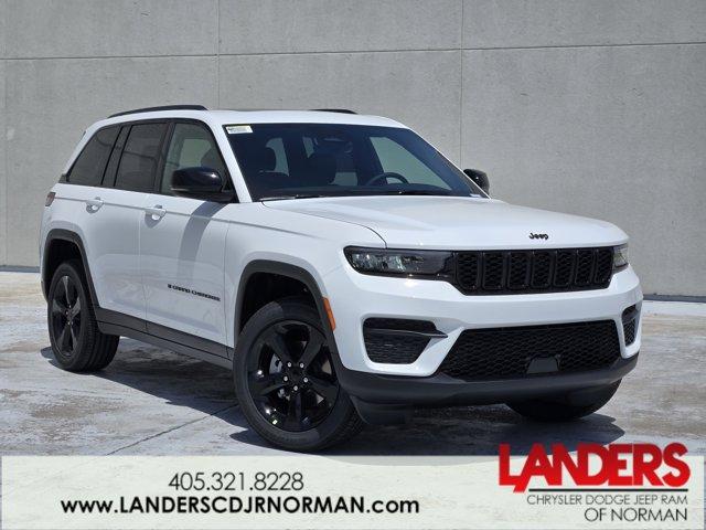 new 2025 Jeep Grand Cherokee car, priced at $46,775