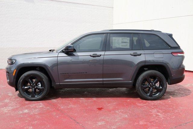 new 2024 Jeep Grand Cherokee car, priced at $46,074