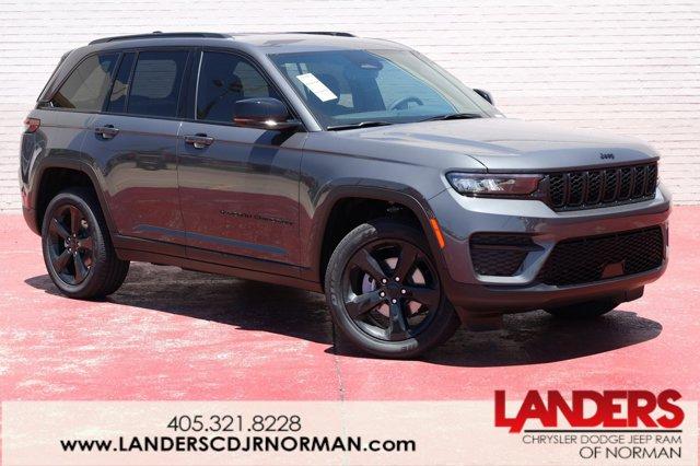 new 2024 Jeep Grand Cherokee car, priced at $39,175