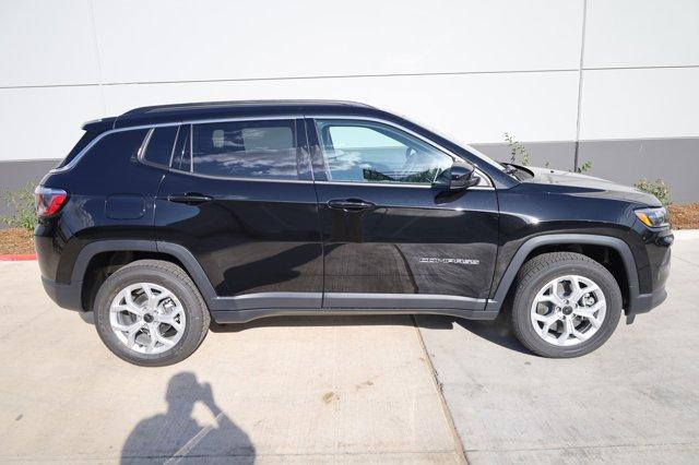 new 2025 Jeep Compass car, priced at $26,335