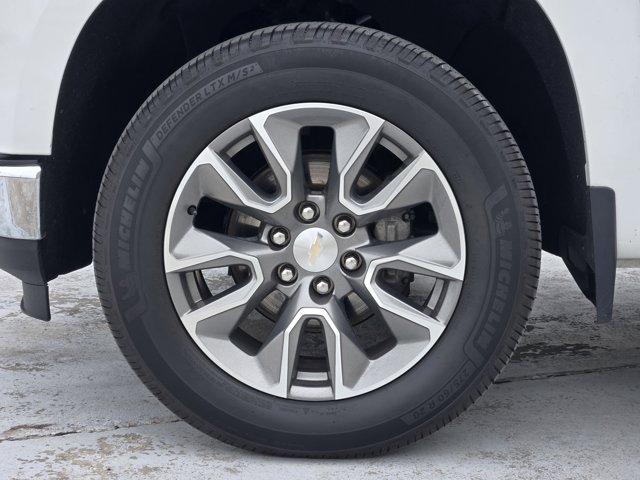 used 2022 Chevrolet Silverado 1500 car, priced at $37,676