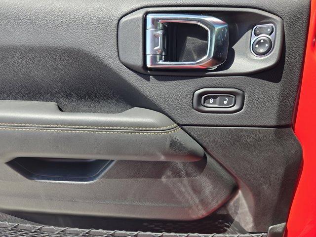 new 2025 Jeep Wrangler car, priced at $49,565