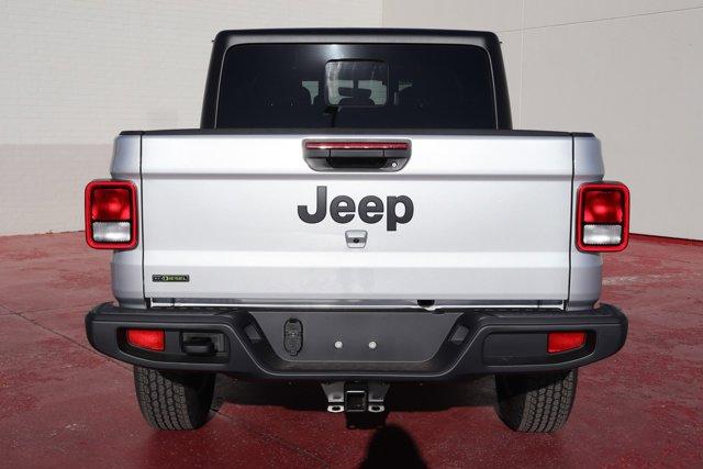 new 2023 Jeep Gladiator car, priced at $55,500