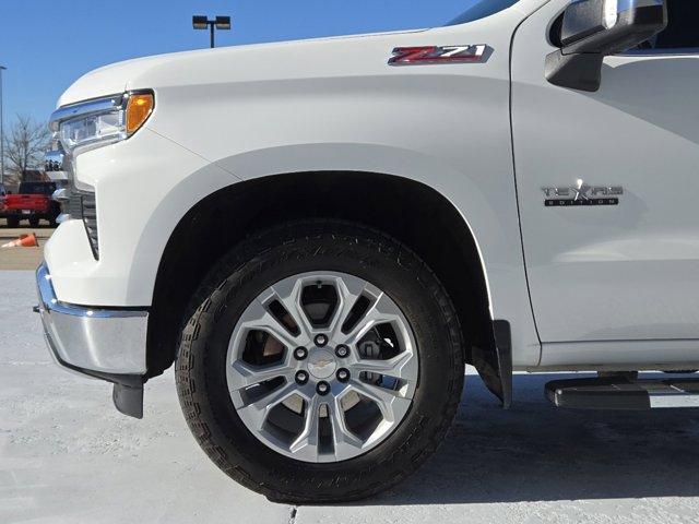 used 2022 Chevrolet Silverado 1500 car, priced at $45,105