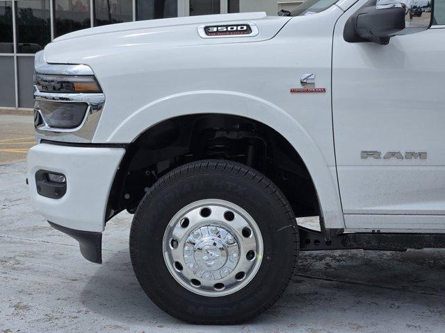 new 2025 Ram 3500 car, priced at $97,440