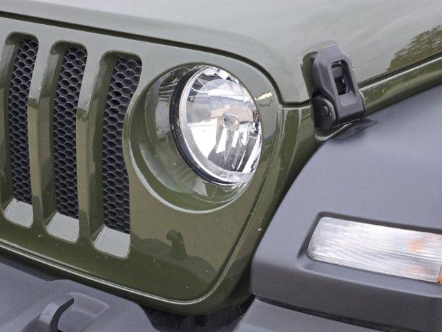 used 2022 Jeep Wrangler car, priced at $33,251