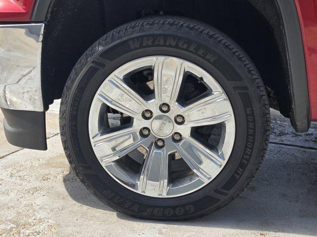 used 2018 GMC Sierra 1500 car, priced at $25,900