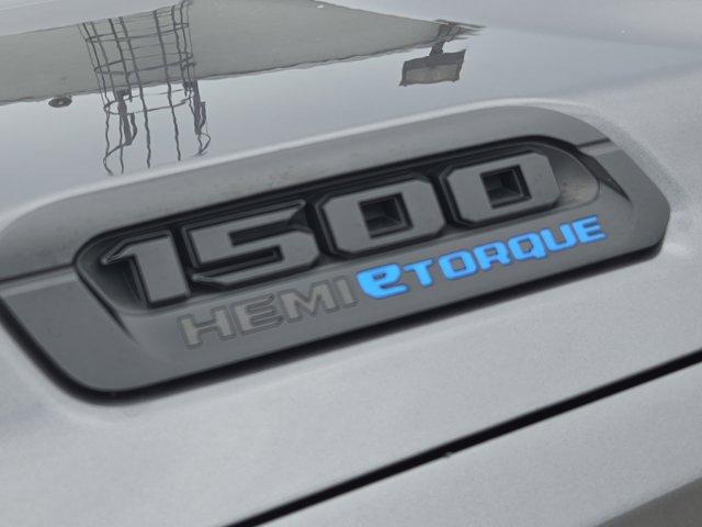 used 2021 Ram 1500 car, priced at $33,212
