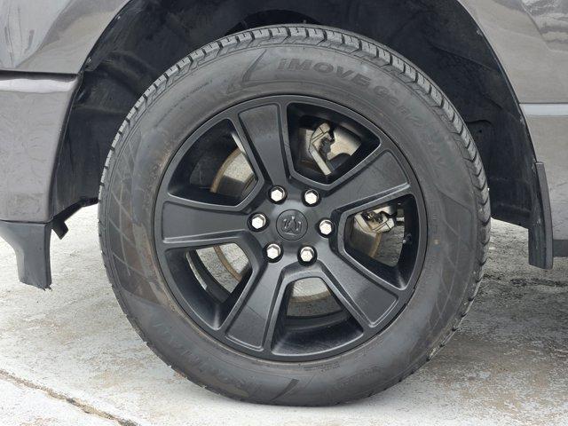used 2021 Ram 1500 car, priced at $33,212