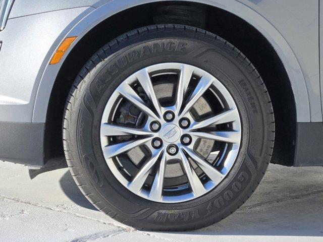 used 2022 Cadillac XT5 car, priced at $31,777