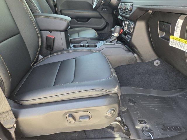 new 2025 Jeep Wrangler car, priced at $49,565