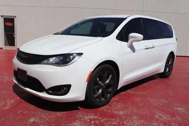 used 2018 Chrysler Pacifica car, priced at $15,550