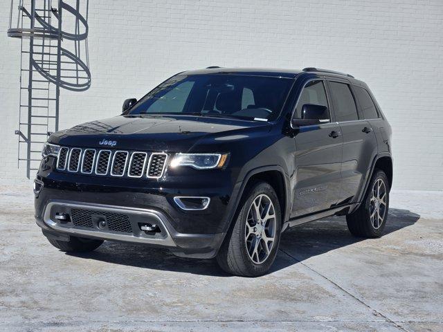 used 2018 Jeep Grand Cherokee car, priced at $18,000