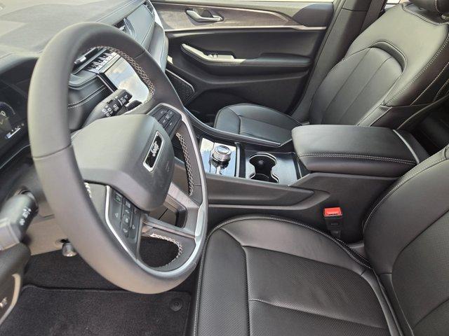 new 2025 Jeep Grand Cherokee car, priced at $53,080