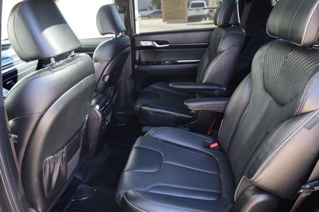 used 2024 Hyundai Palisade car, priced at $45,513