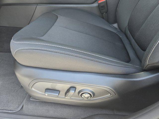 new 2025 Jeep Grand Cherokee car, priced at $37,165