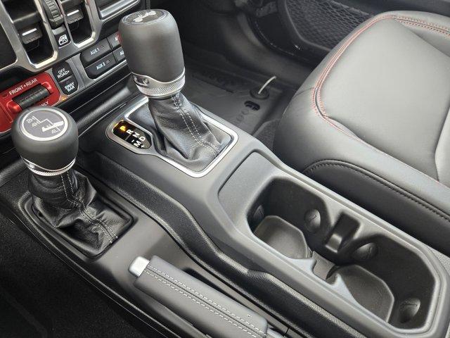 new 2025 Jeep Wrangler car, priced at $60,802