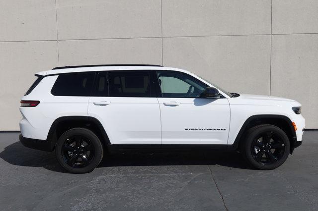 new 2025 Jeep Grand Cherokee L car, priced at $44,575