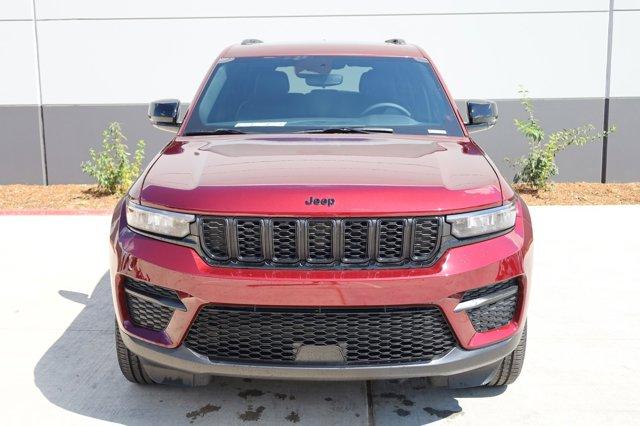 new 2024 Jeep Grand Cherokee car, priced at $46,074