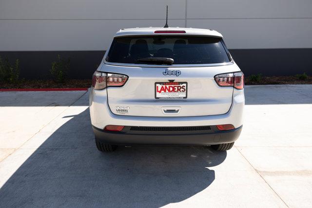 new 2025 Jeep Compass car, priced at $28,276