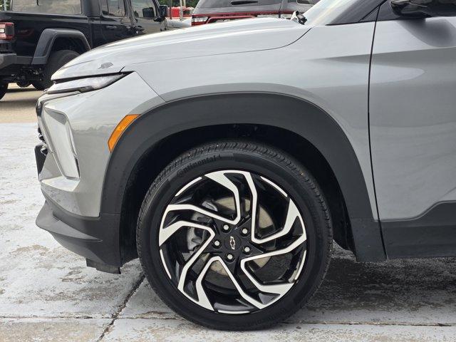 used 2025 Chevrolet TrailBlazer car, priced at $26,000