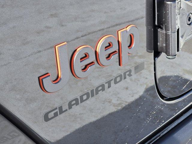 new 2025 Jeep Gladiator car