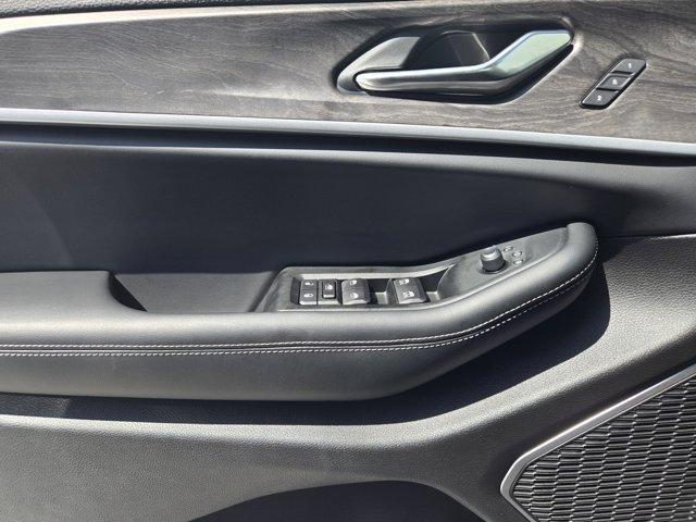 new 2025 Jeep Grand Cherokee L car, priced at $50,962