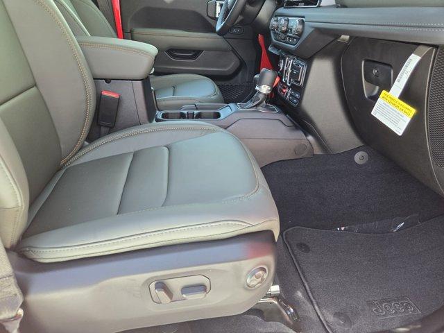 new 2025 Jeep Gladiator car, priced at $52,350