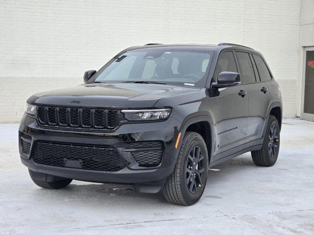 new 2025 Jeep Grand Cherokee car, priced at $43,126