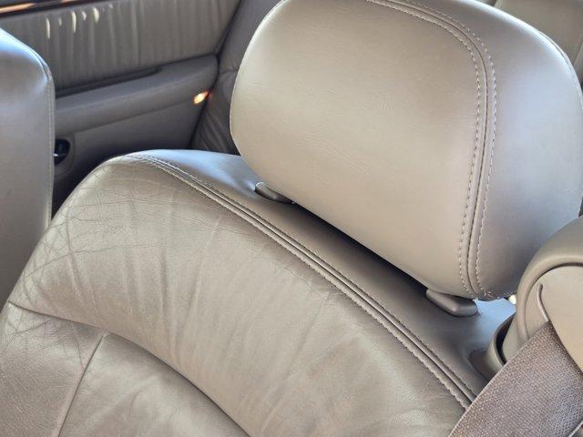 used 2002 Buick Park Avenue car, priced at $4,000