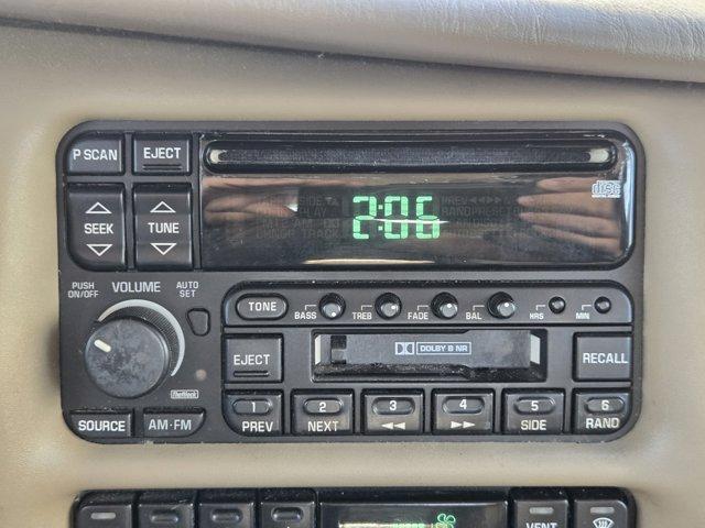 used 2002 Buick Park Avenue car, priced at $4,000