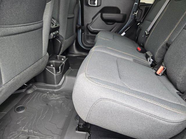 new 2025 Jeep Wrangler car, priced at $51,636
