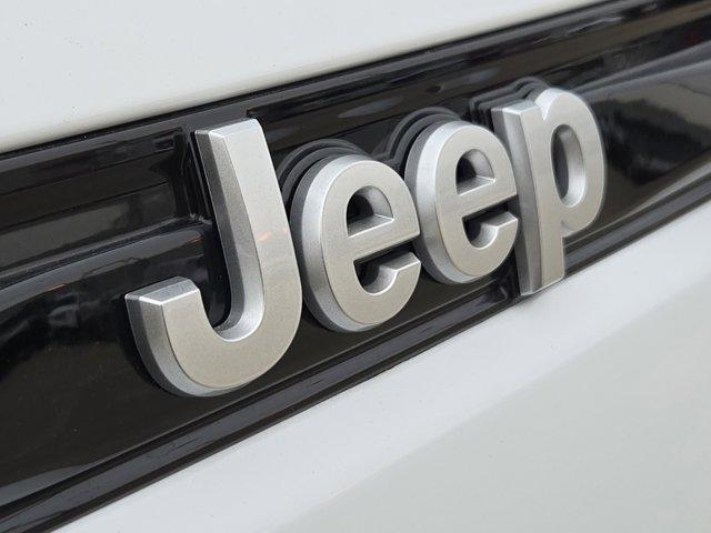 new 2025 Jeep Grand Cherokee car, priced at $32,729