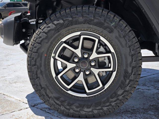 new 2025 Jeep Gladiator car, priced at $51,824