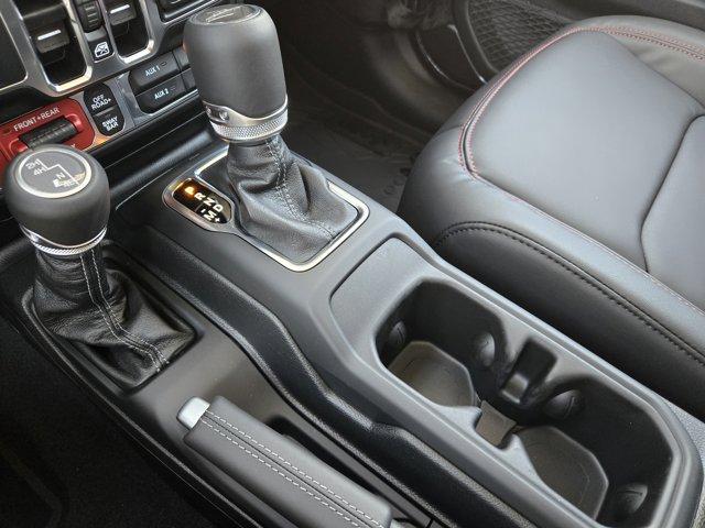new 2025 Jeep Gladiator car, priced at $51,824