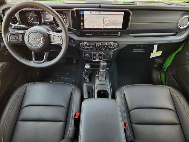 new 2025 Jeep Gladiator car, priced at $48,917