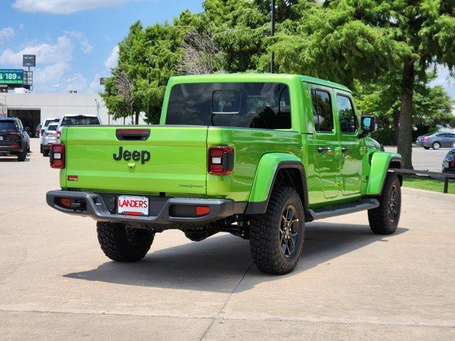 new 2025 Jeep Gladiator car, priced at $48,917