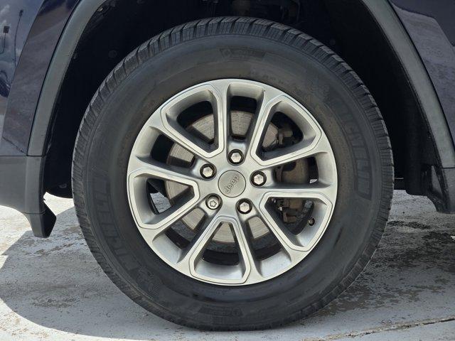 used 2015 Jeep Grand Cherokee car, priced at $15,375
