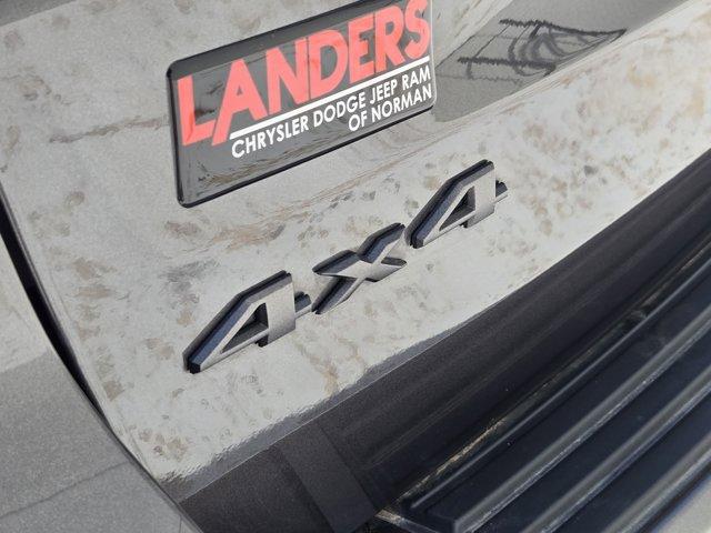 used 2021 Jeep Grand Cherokee car, priced at $27,595